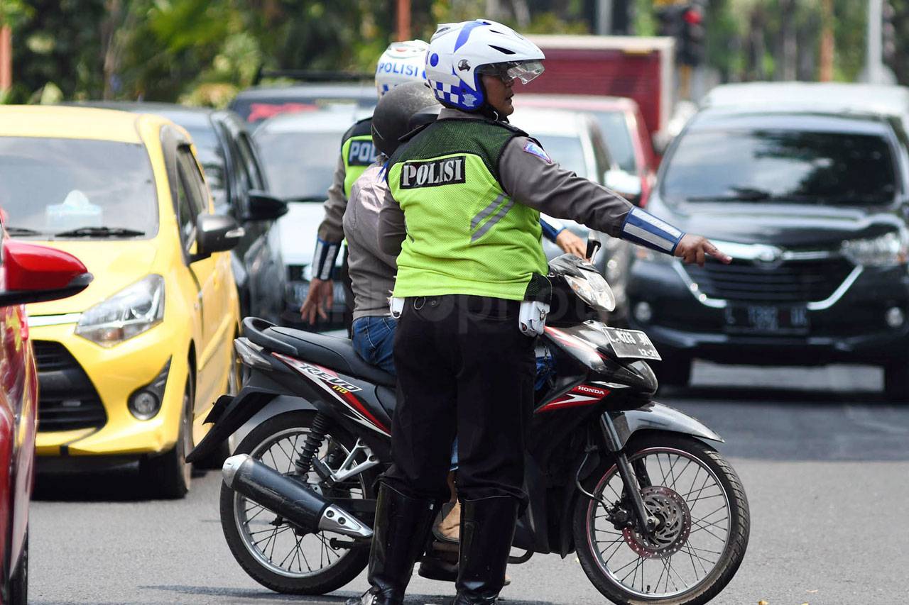 Polrestabes Surabaya...