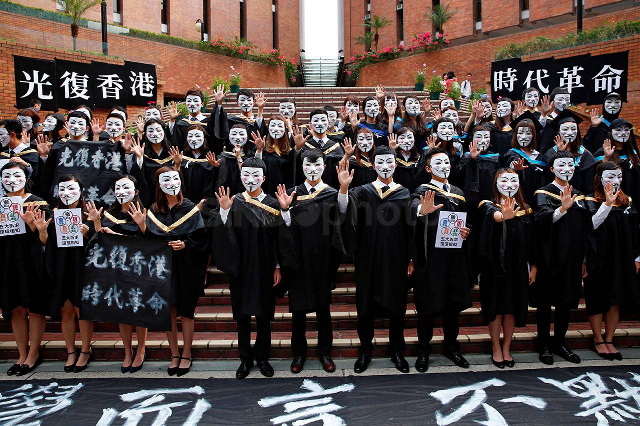 Wisudawan Hong Kong...