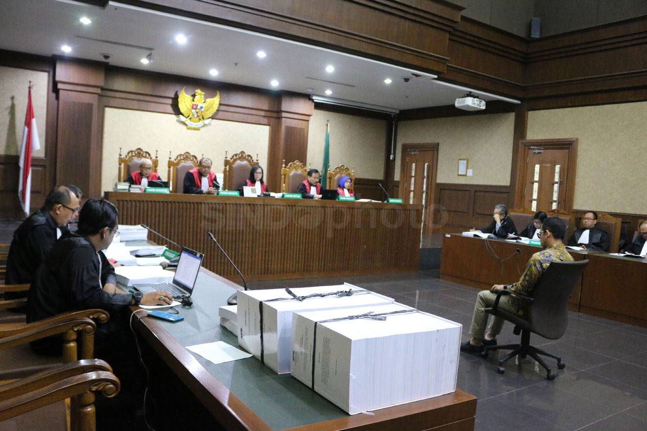 Tubagus Chaeri Wardana...