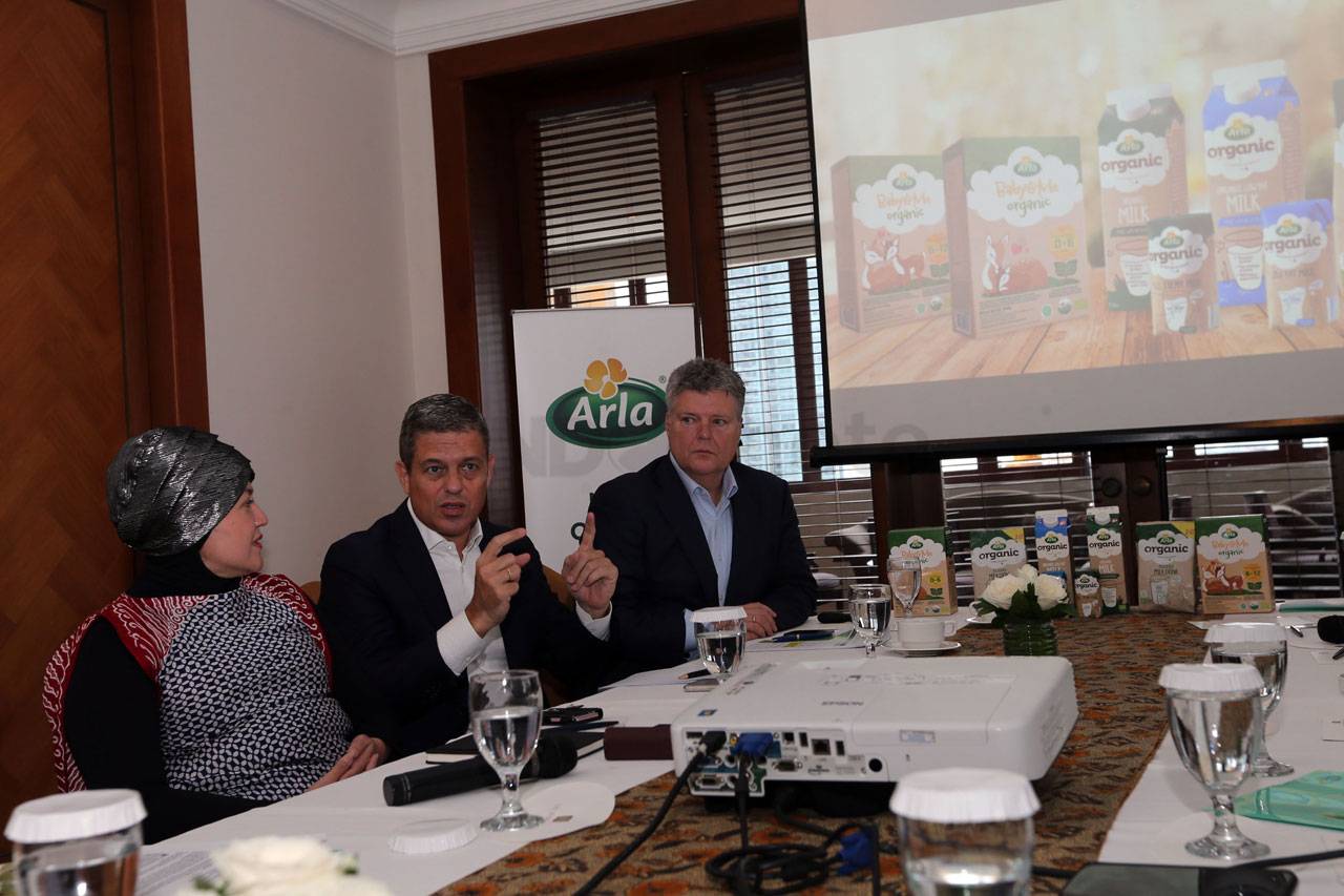 Susu Organik Arla Food...