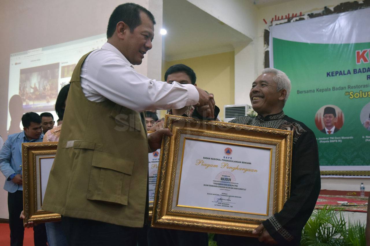 Kepala BNPB Beri Kuliah...