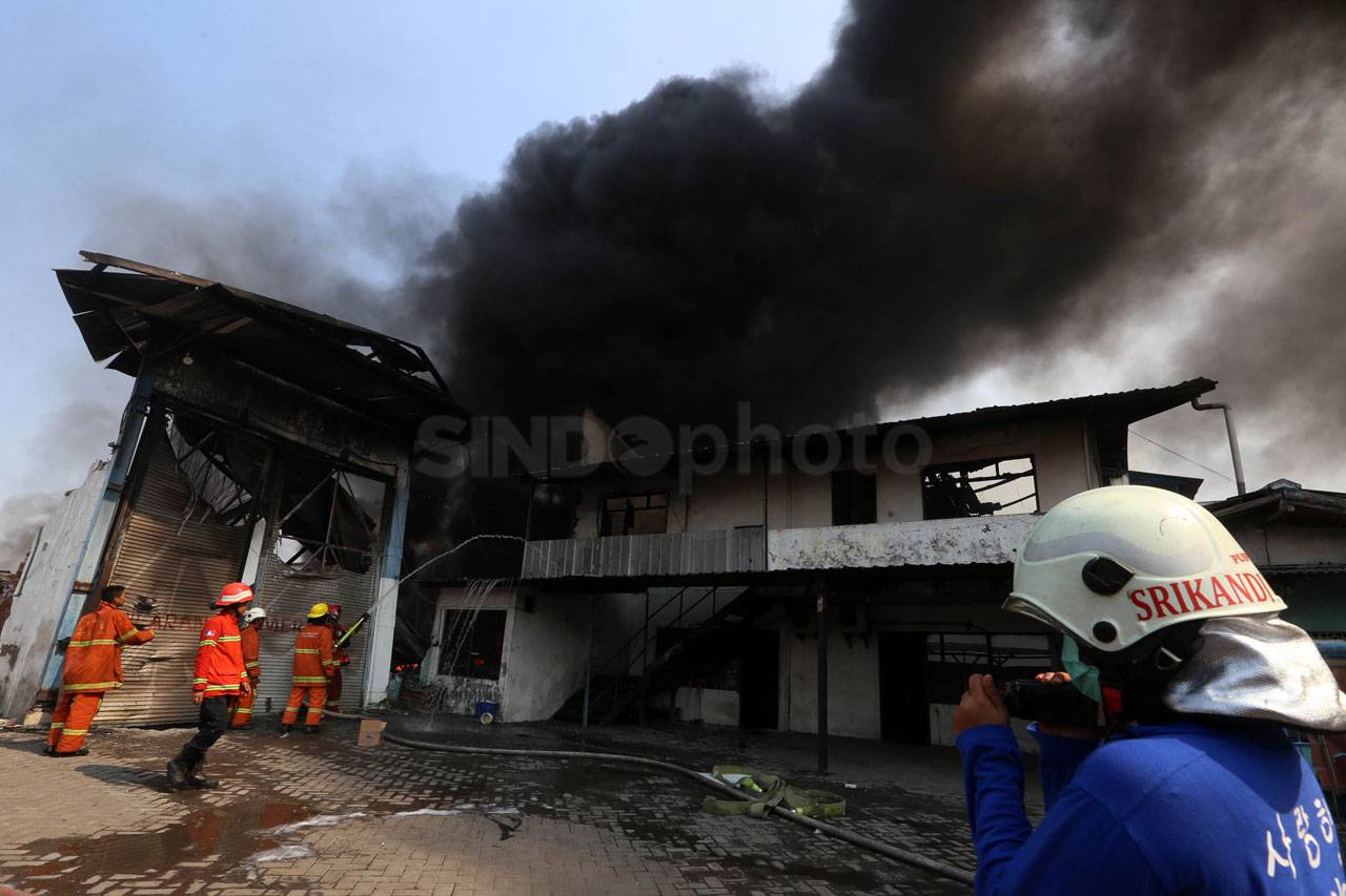 Pabrik Tinta di Surabaya...