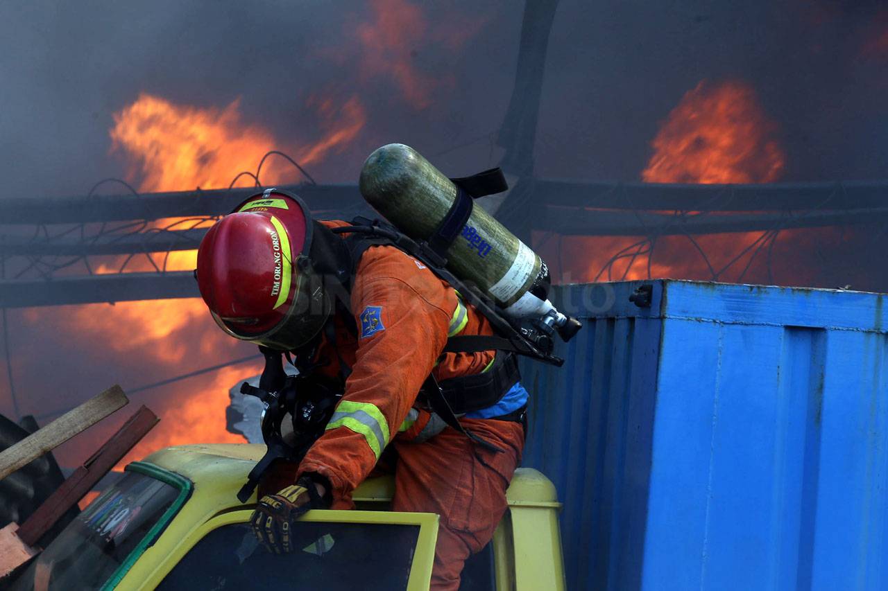 Pabrik Tinta di Surabaya...