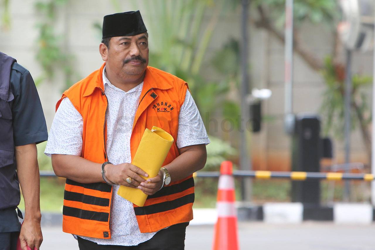 Penyuap Bupati Indramayu...