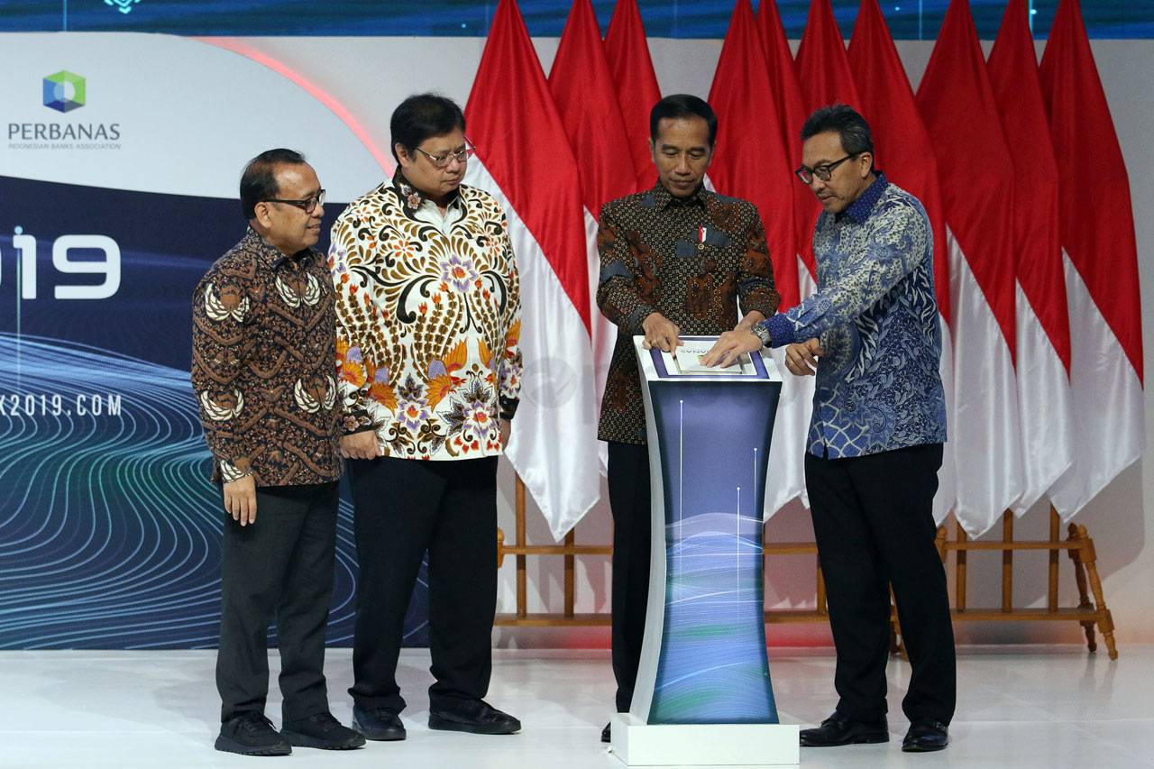 Presiden Jokowi Buka...
