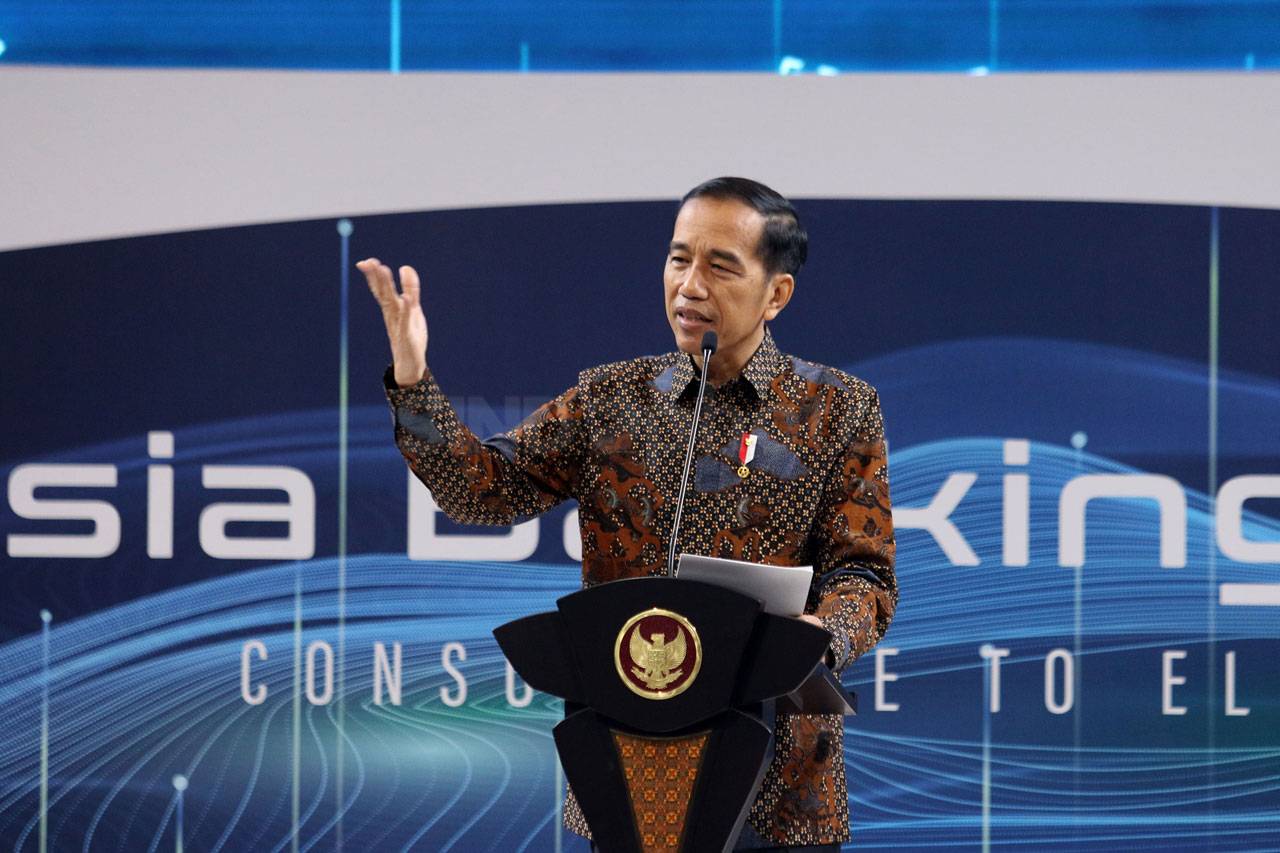 Presiden Jokowi Buka...