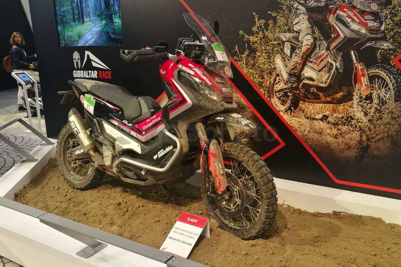 Honda Perkenalkan 8...