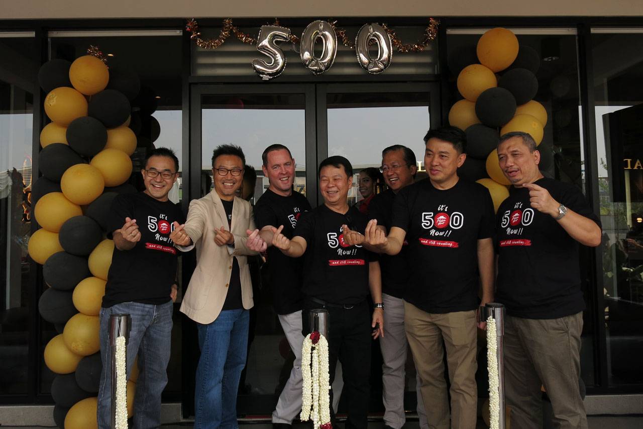Pizza Hut Hadirkan Outlet...