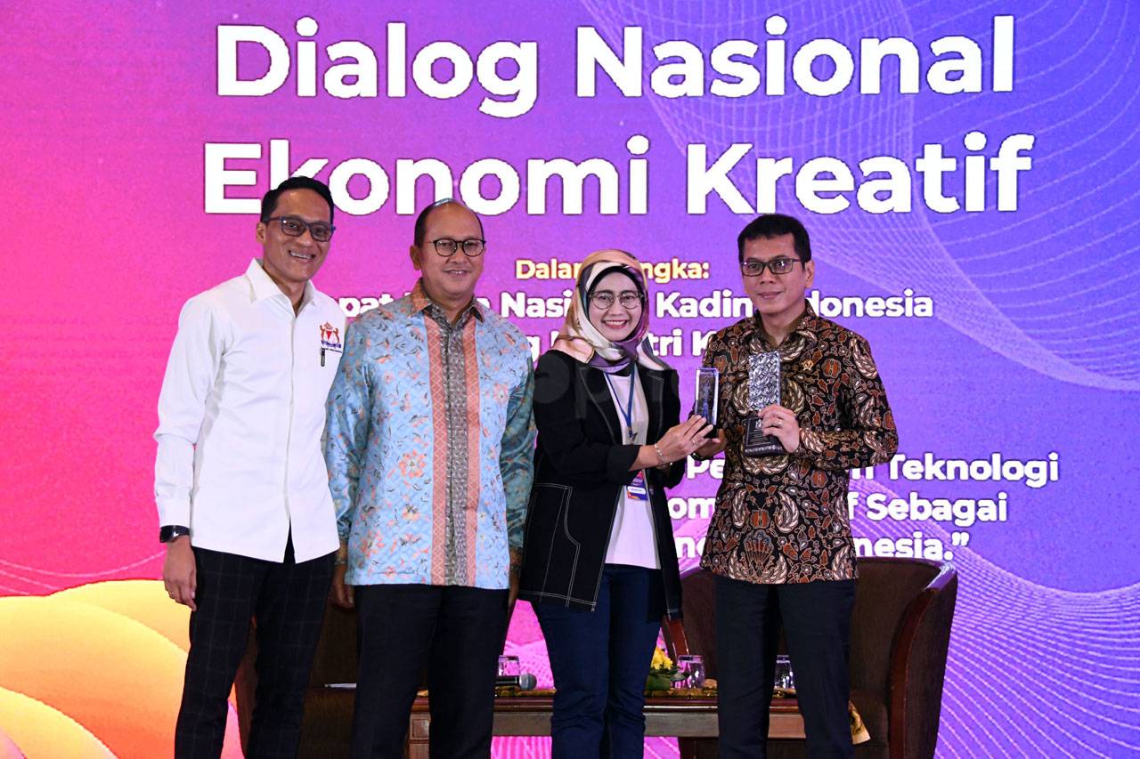 Rakernas Kadin Gelar...