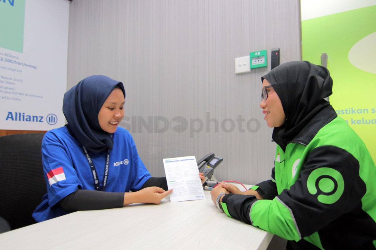 Allianz dan Gojek Perluas...