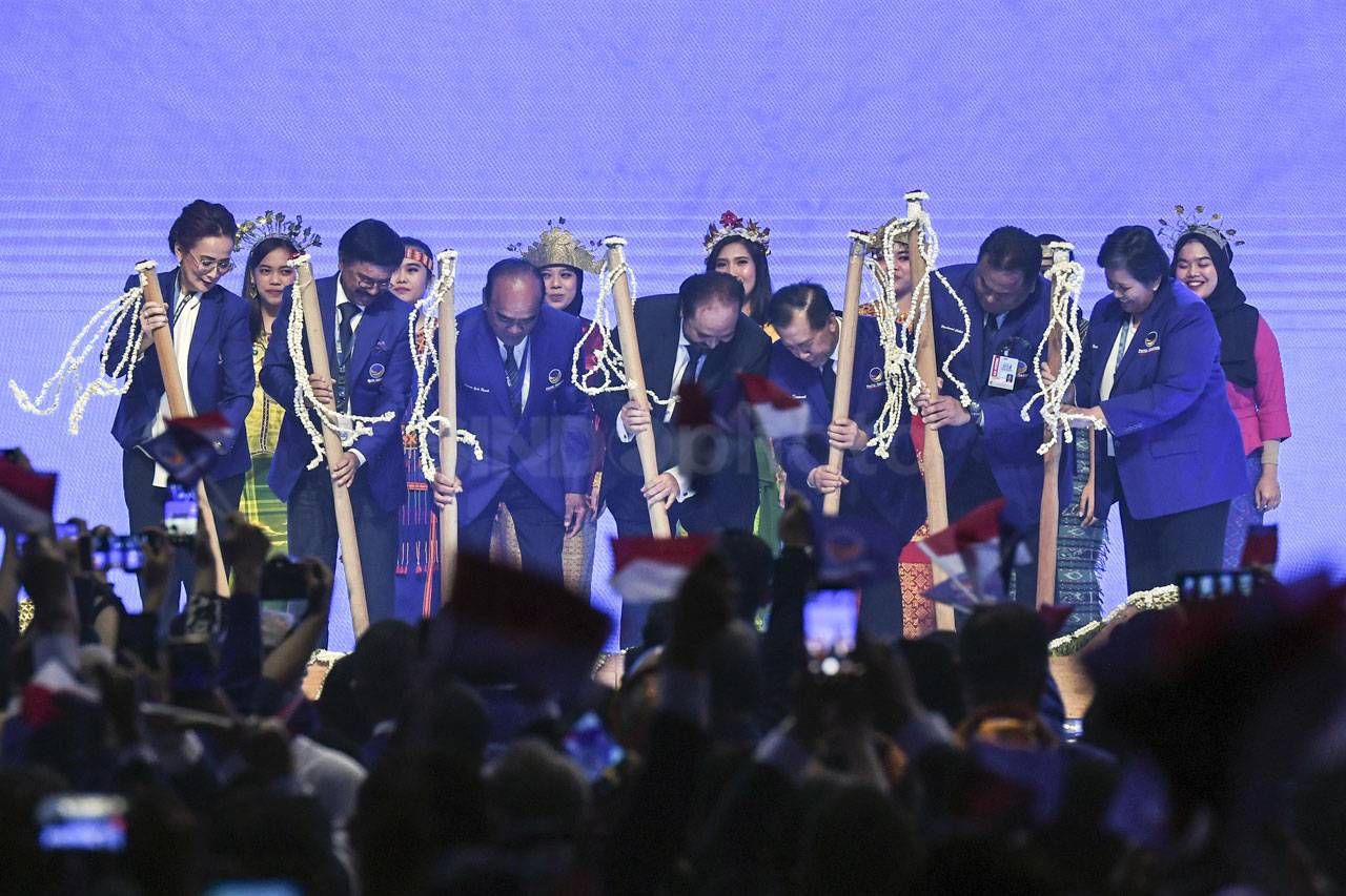 Partai Nasdem Gelar...