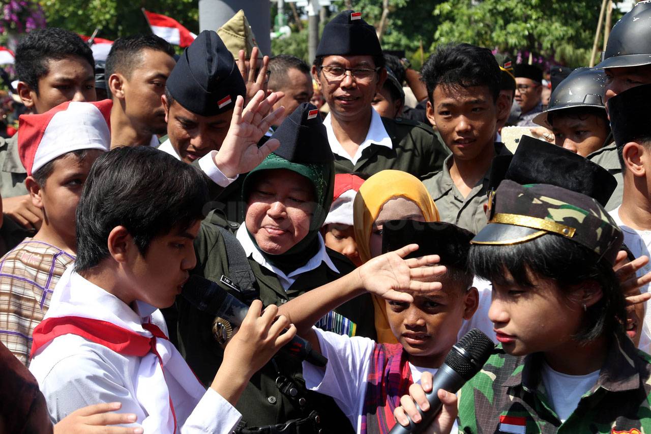 Peringati Hari Pahlawan,...