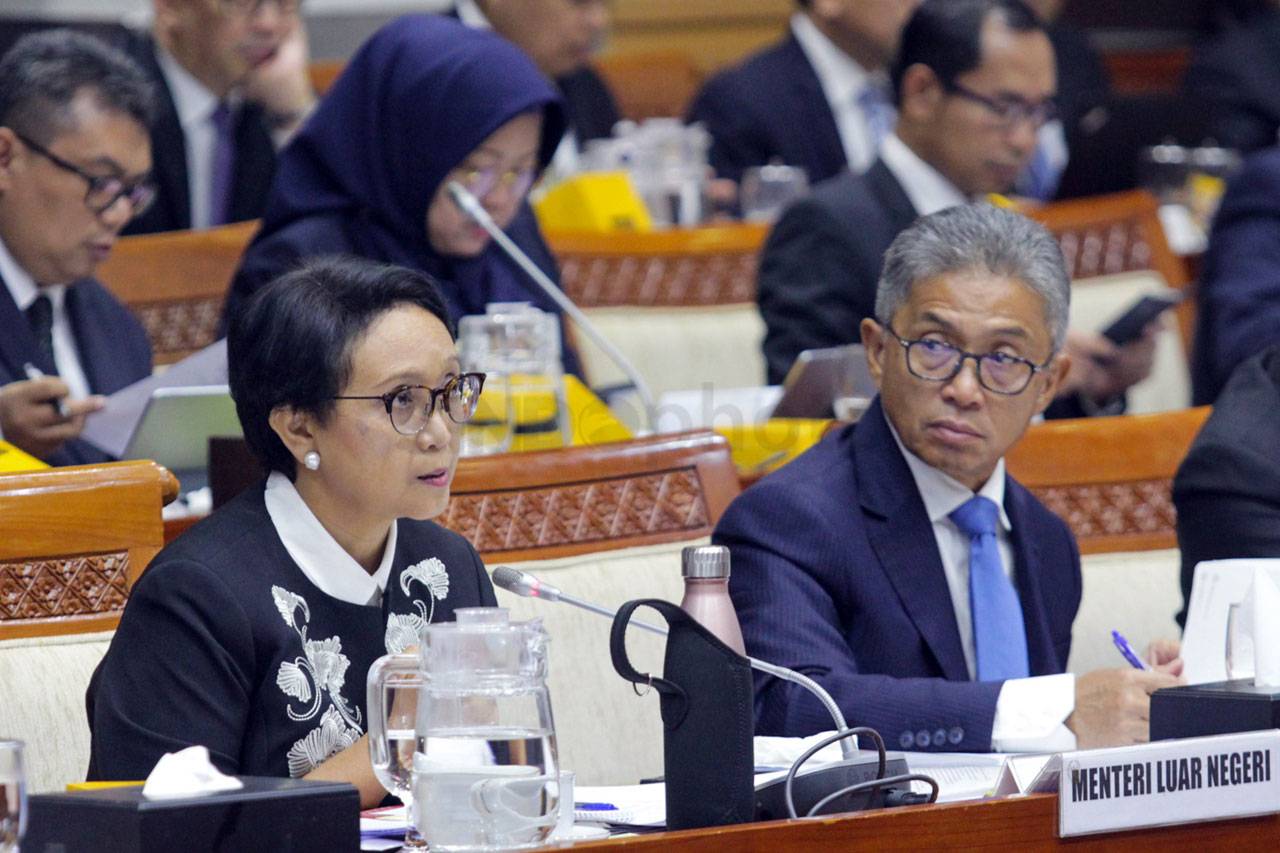 Menlu Retno Marsudi...