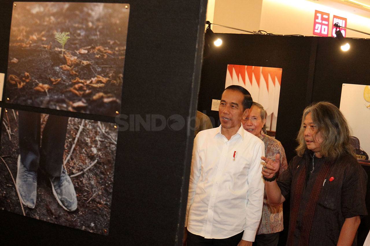 Presiden Jokowi Kunjungi...