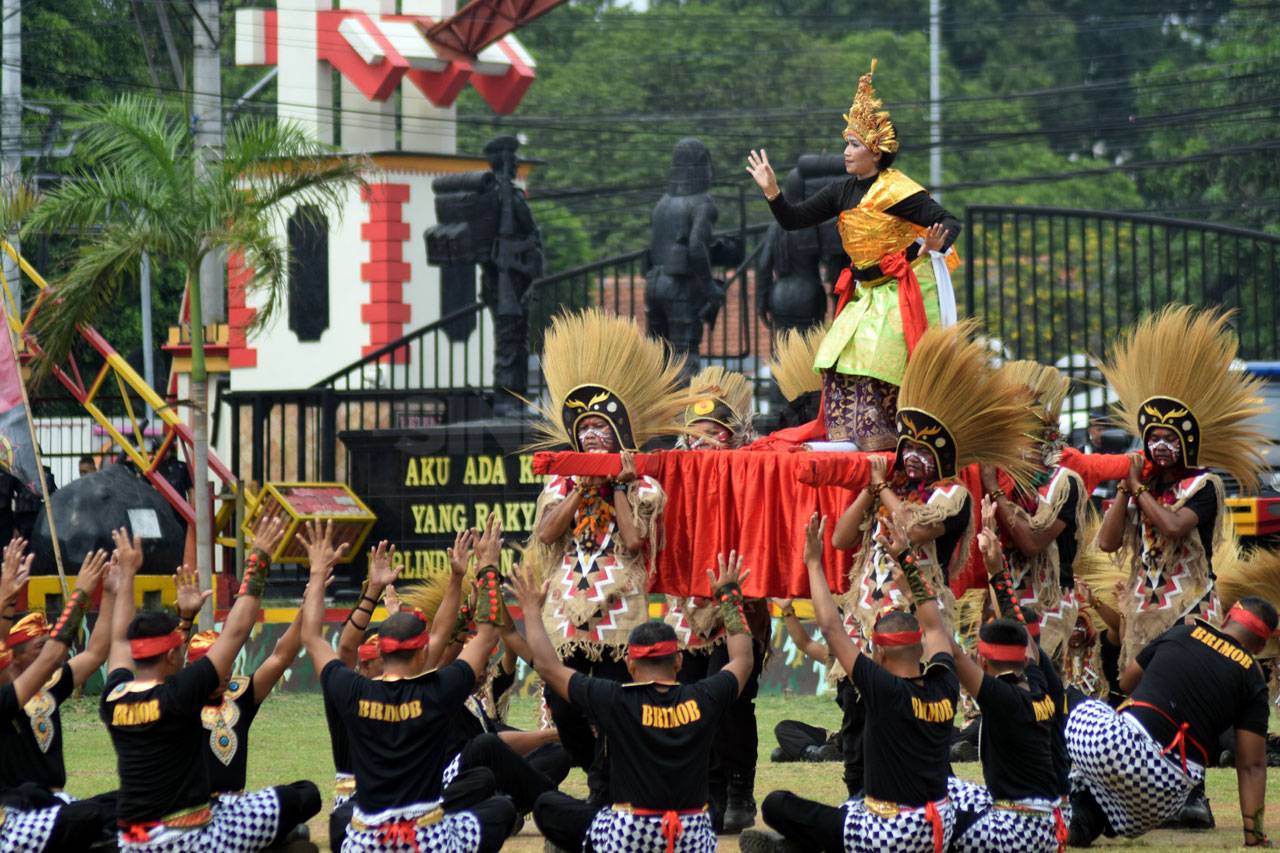 Atraksi Budaya Meriahkan...