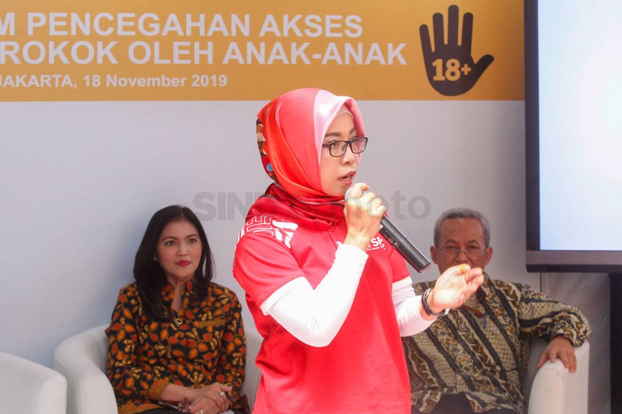 HM Sampoerna Gelar Sosialisasi...