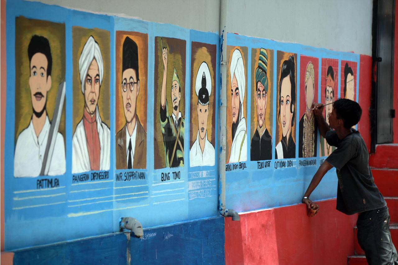 Mural Edukasi di Pademangan...