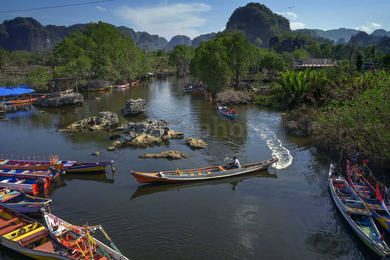 Maulid Perahu di Wisata...