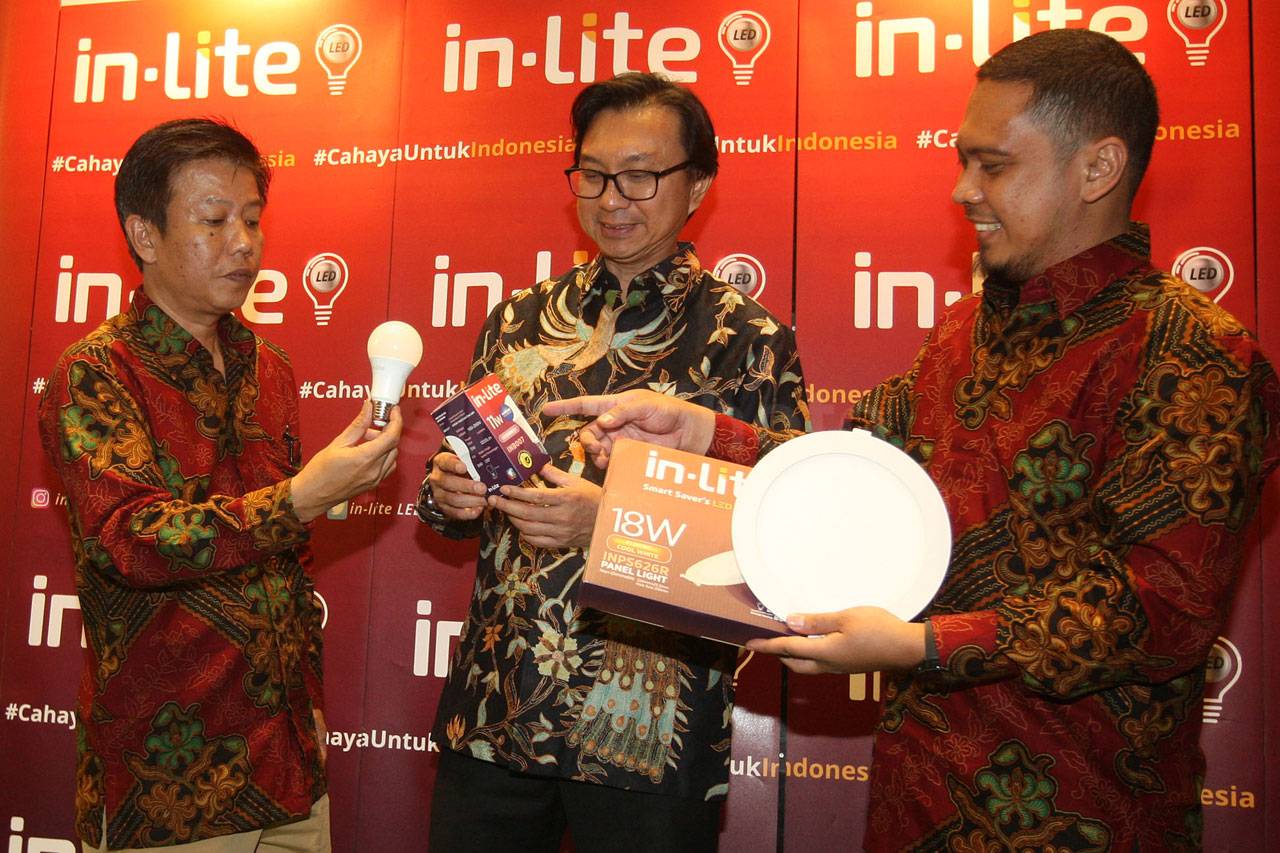 In Lite LED Gelar Gathering...
