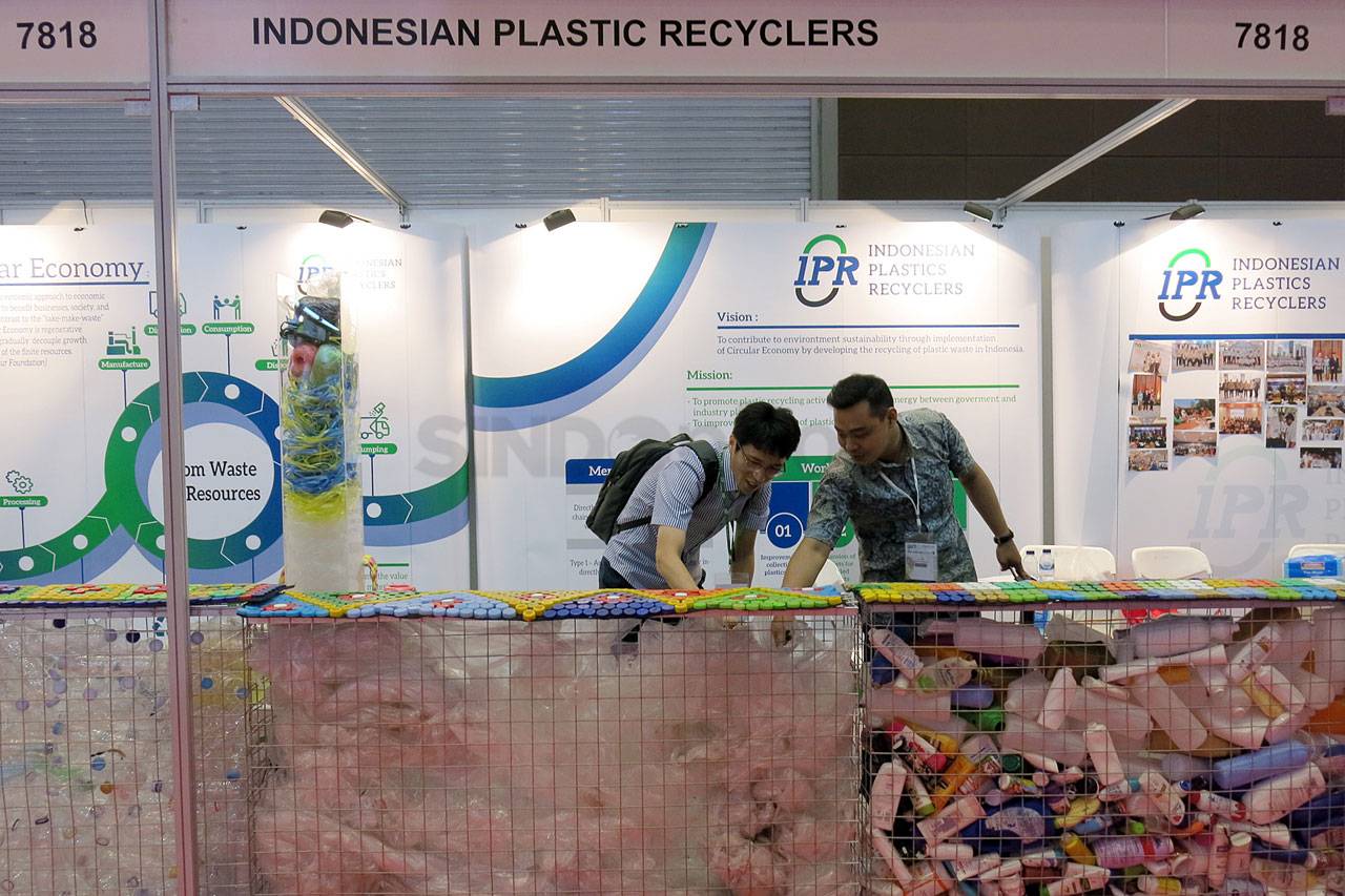 Pertumbuhan Industri...