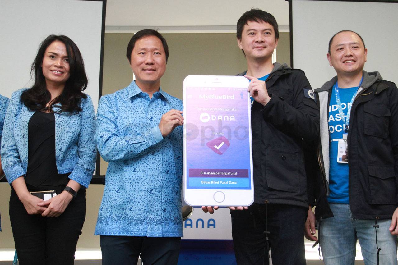 Bluebird Gandeng DANA...