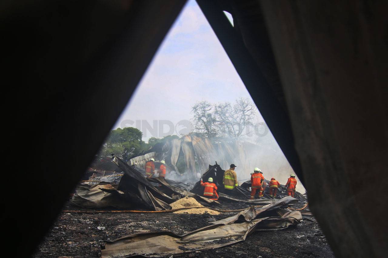 Gudang Plastik di Jakarta...
