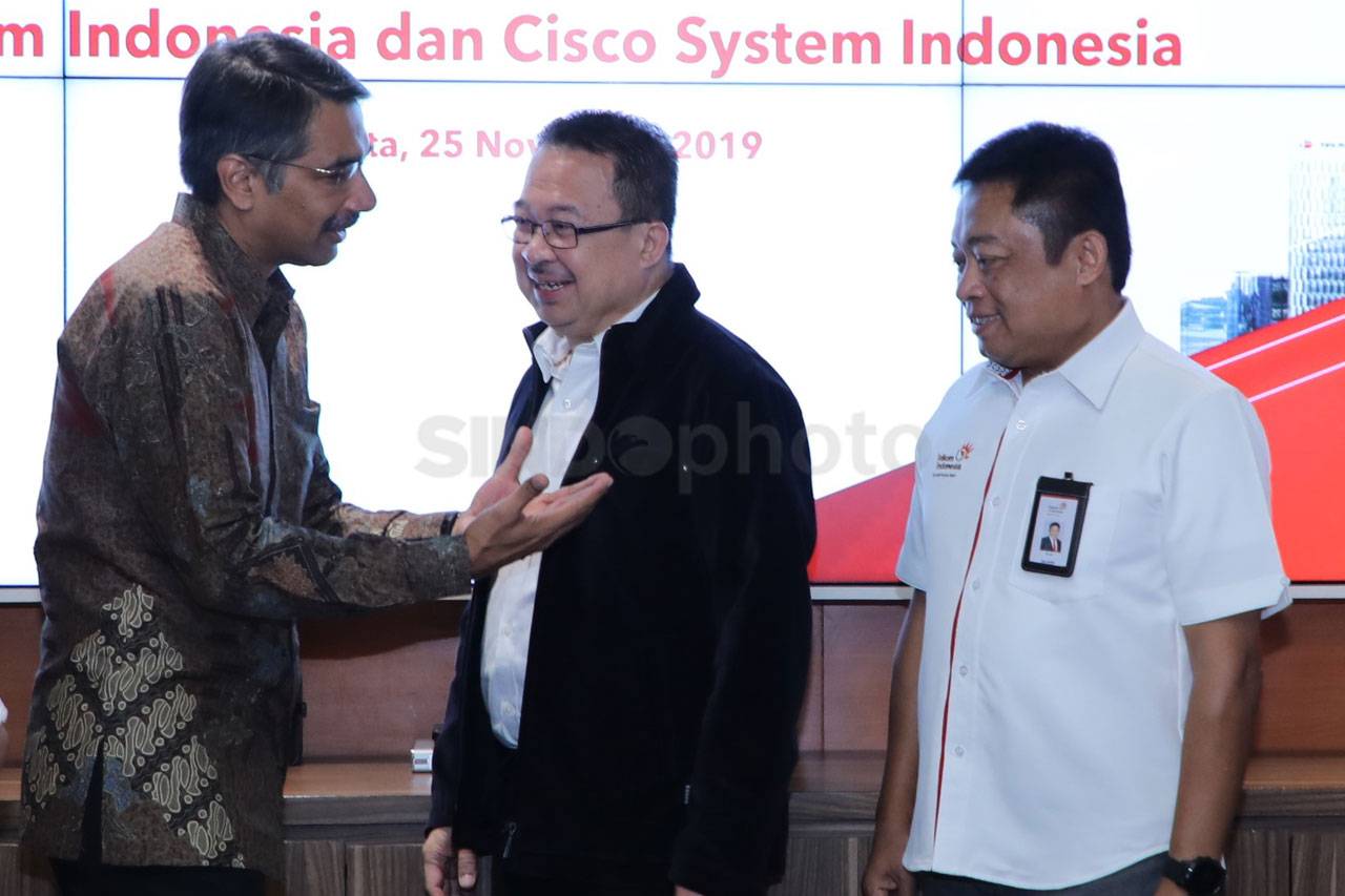 Telkom Jajaki Kerja...