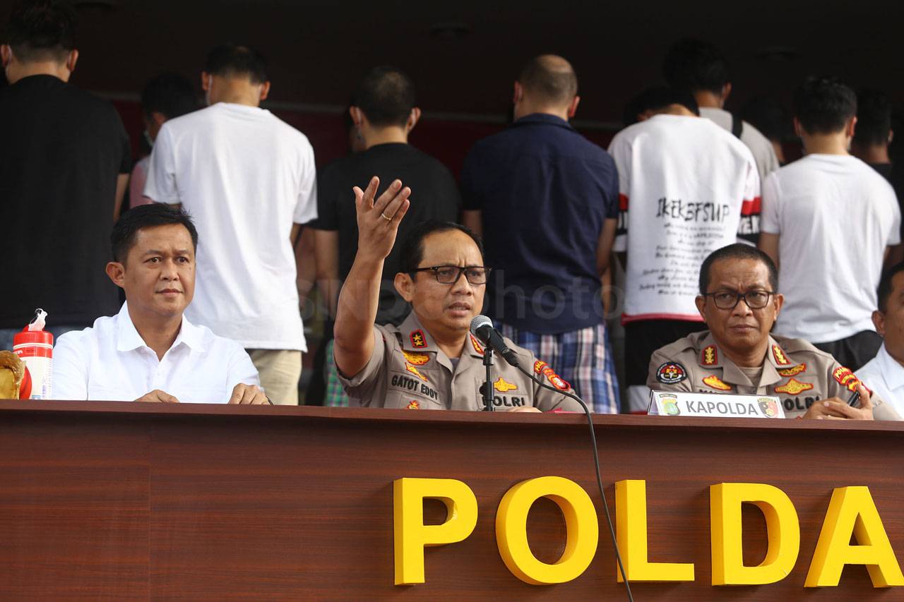 Polri Ungkap Kasus Penipuan...