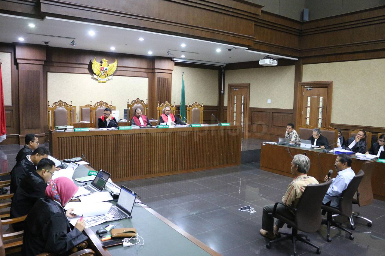 Jaksa Hadirkan 2 Saksi...