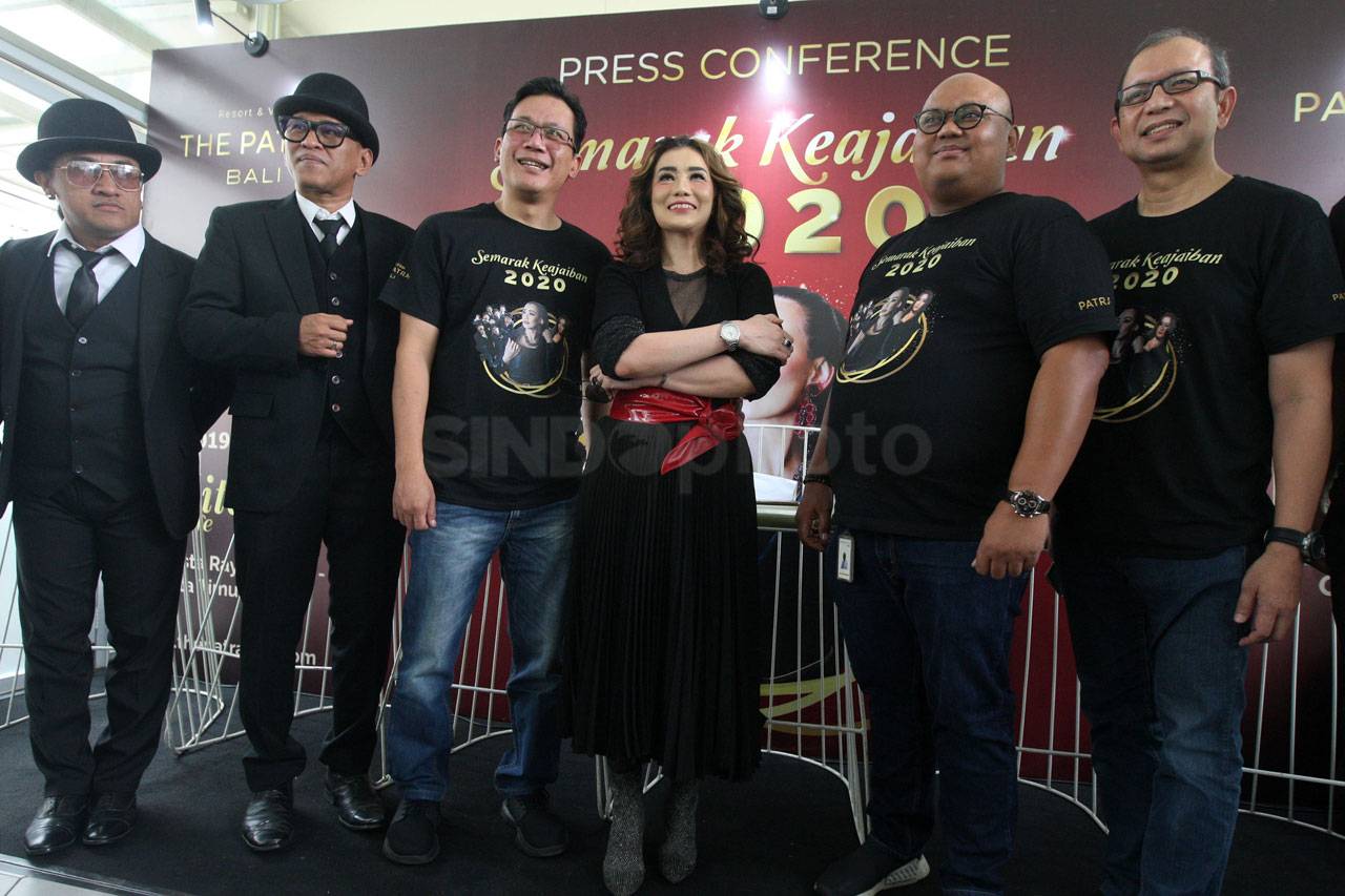 Reza Artamevia Bakal...
