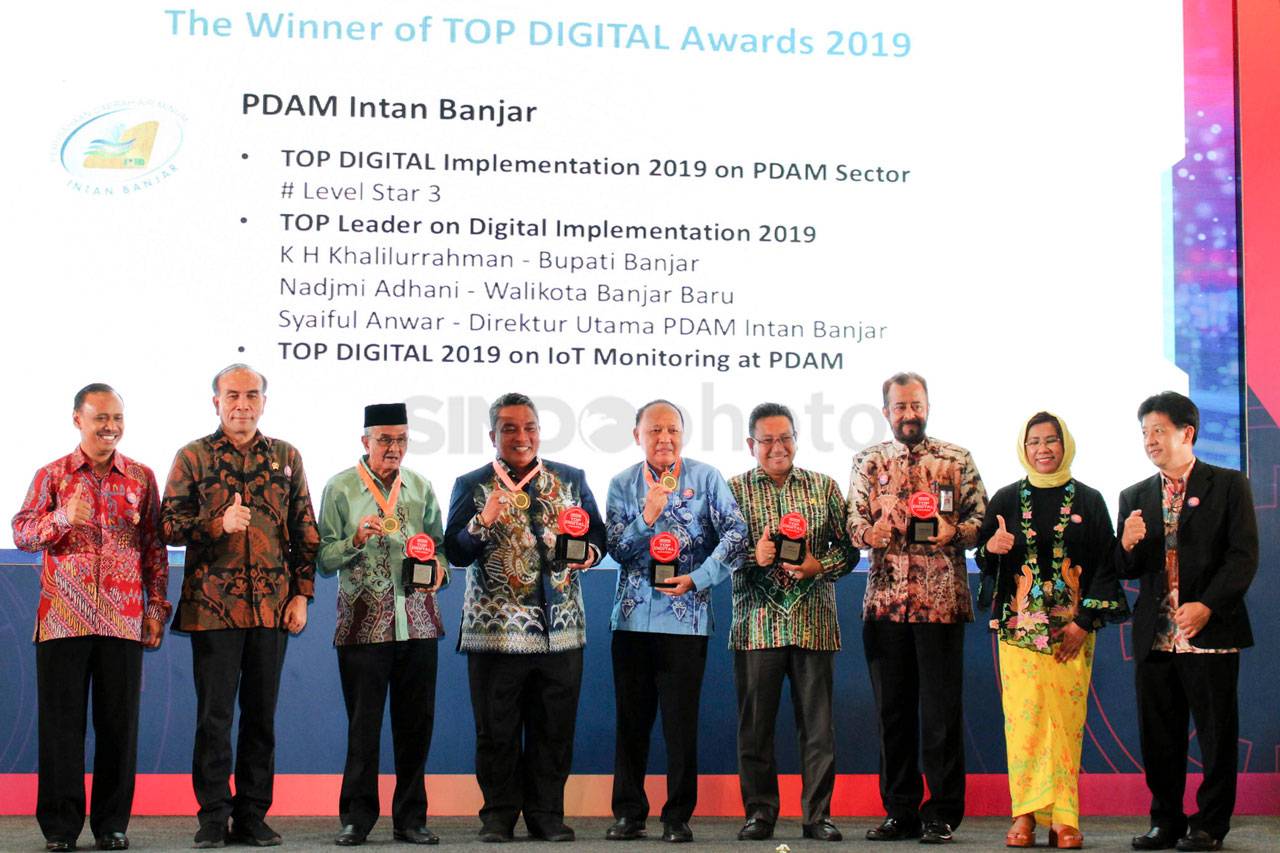 Sejumlah Kepala Daerah...