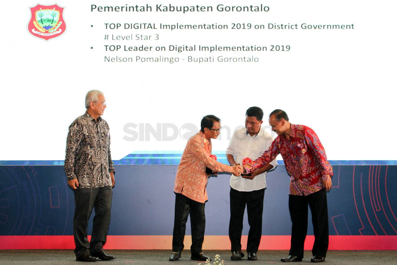 Sejumlah Kepala Daerah...