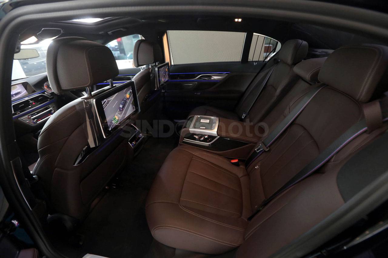 New BMW Seri 7 Hadir...