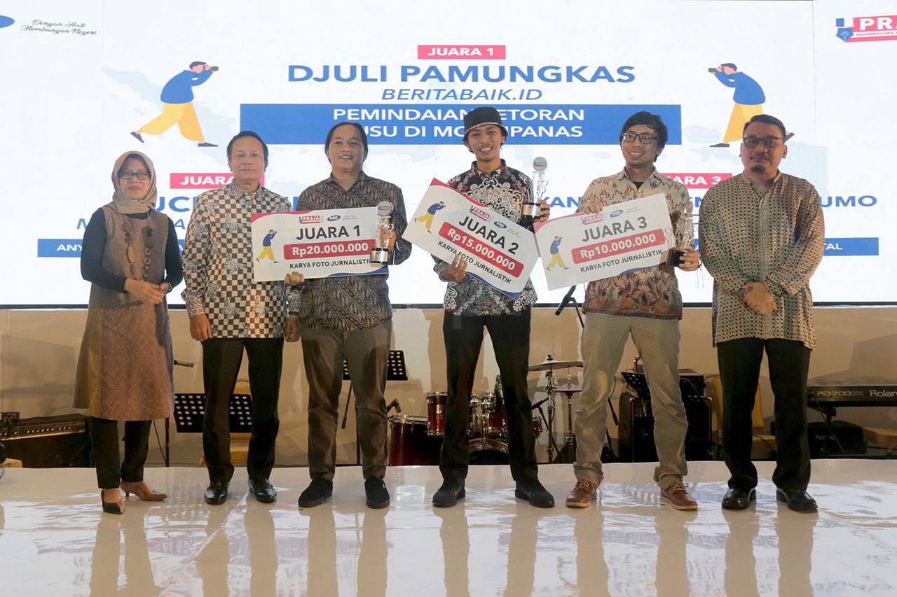 Bangun Koperasi Digital,...