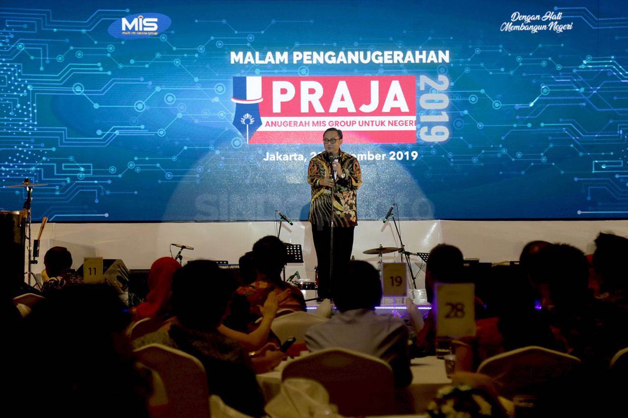 Bangun Koperasi Digital,...