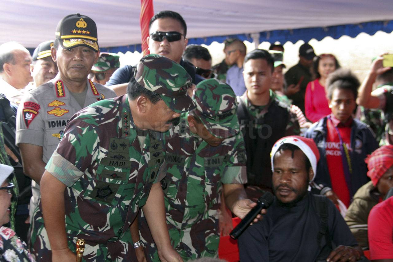 Panglima TNI dan Kapolri...