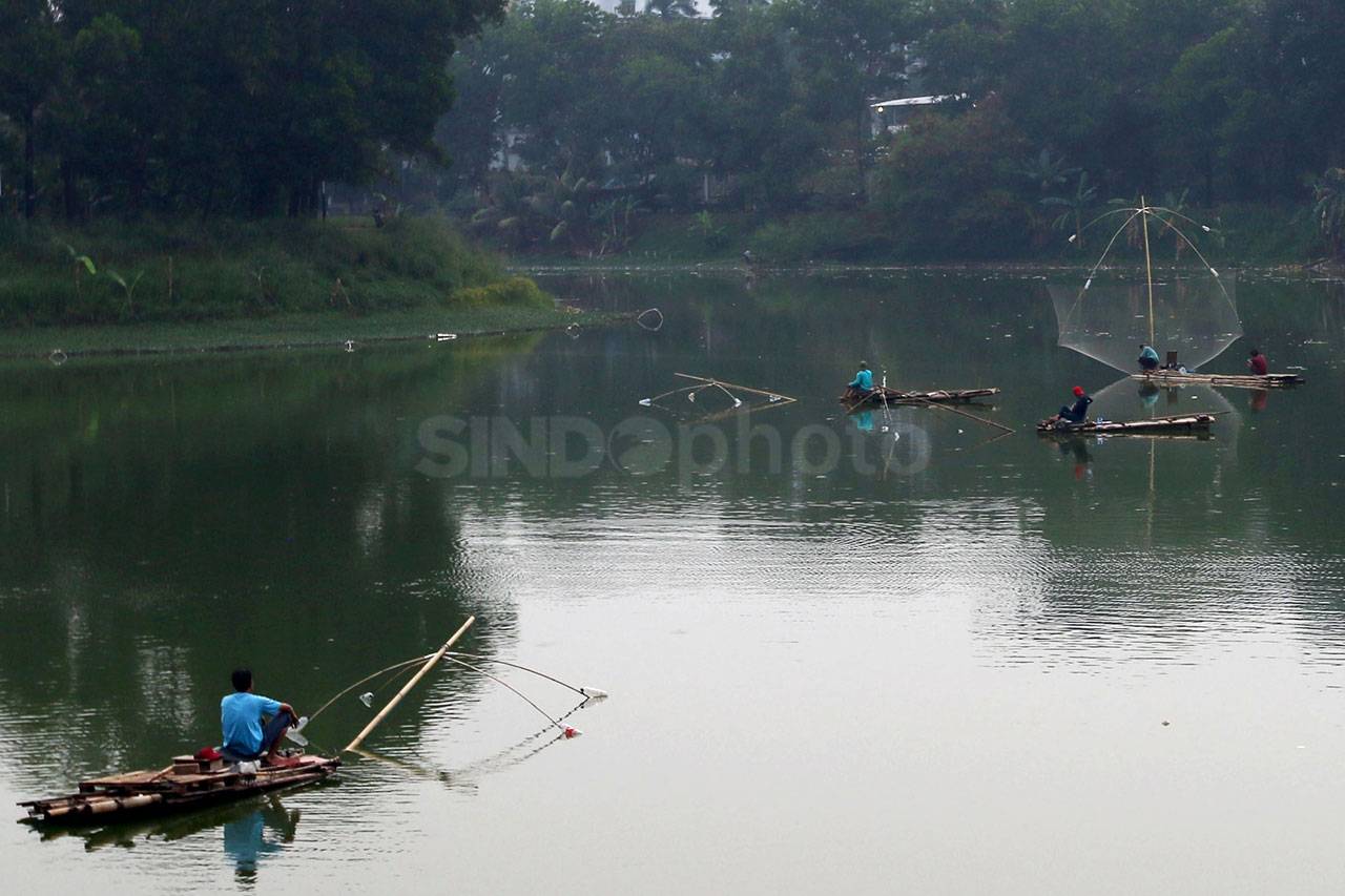 Mencari Ikan dengan...