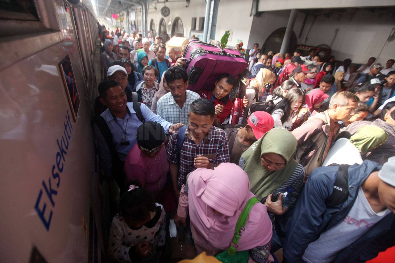 KAI Luncurkan Dharmawangsa...