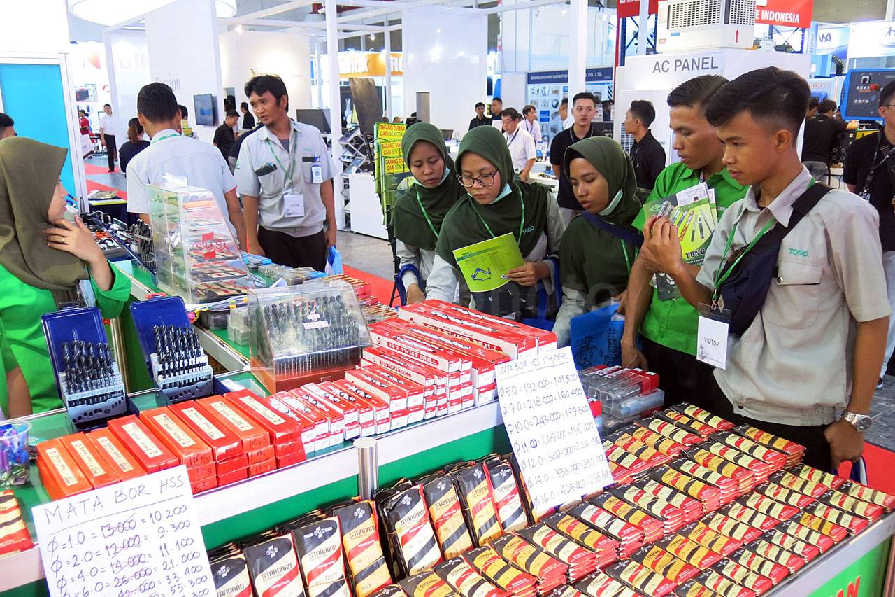 39 Negara Hadir di Pameran...