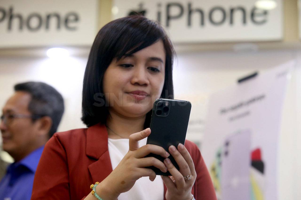 Apple iPhone 11, iPhone...