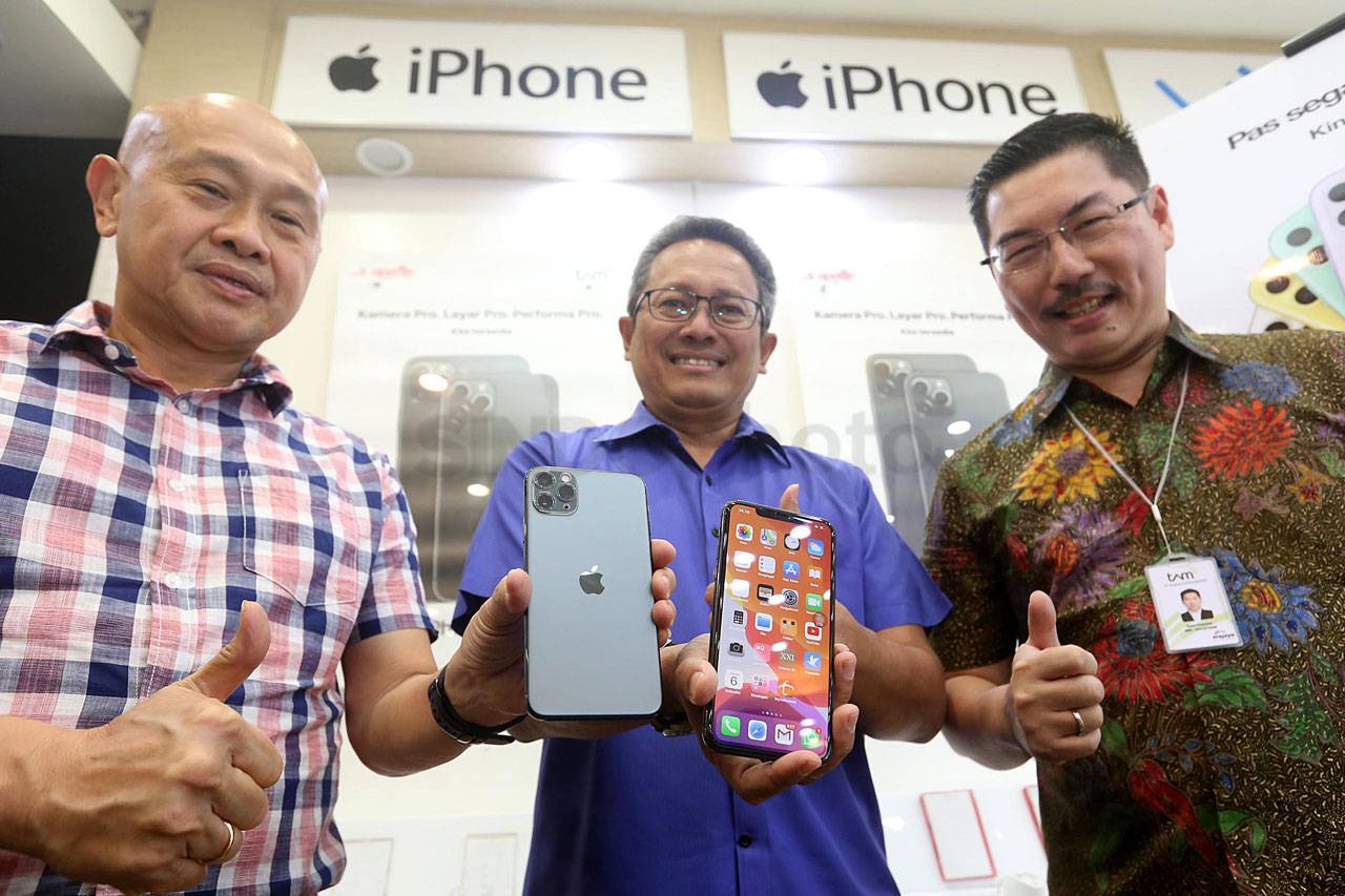 Apple iPhone 11, iPhone...