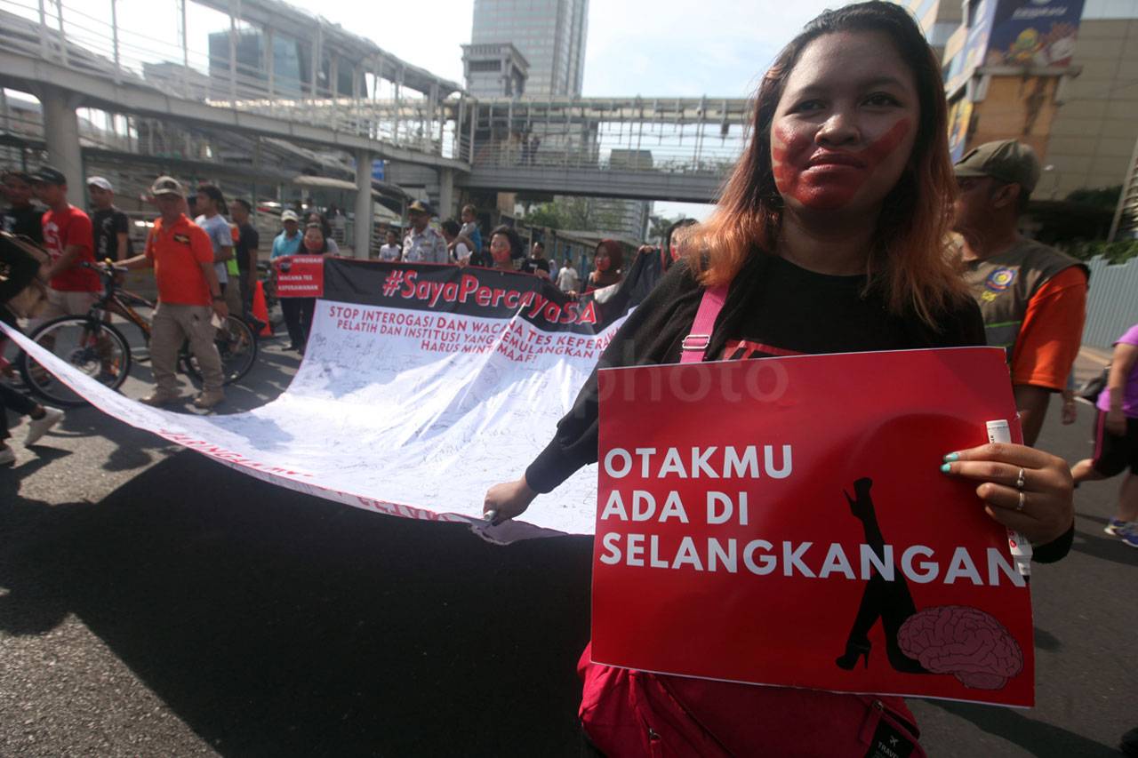 Aktivis Perempuan Beri...