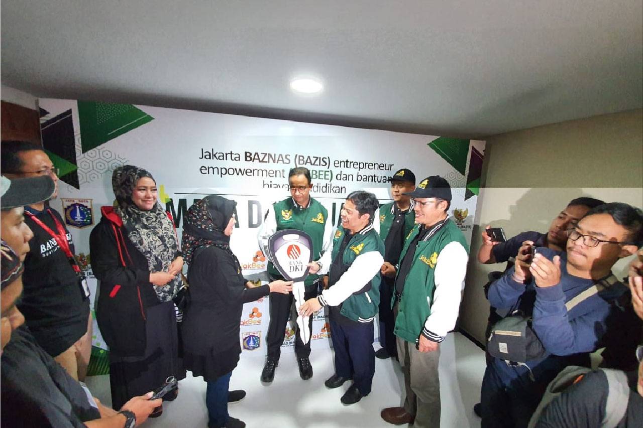Gubernur DKI Anies Baswedan...