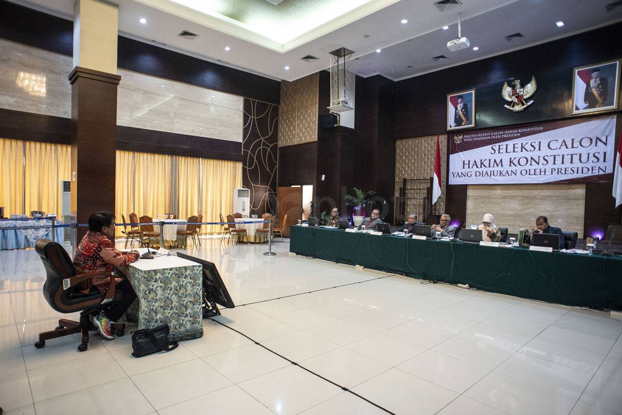 Calon Hakim Konstitusi...