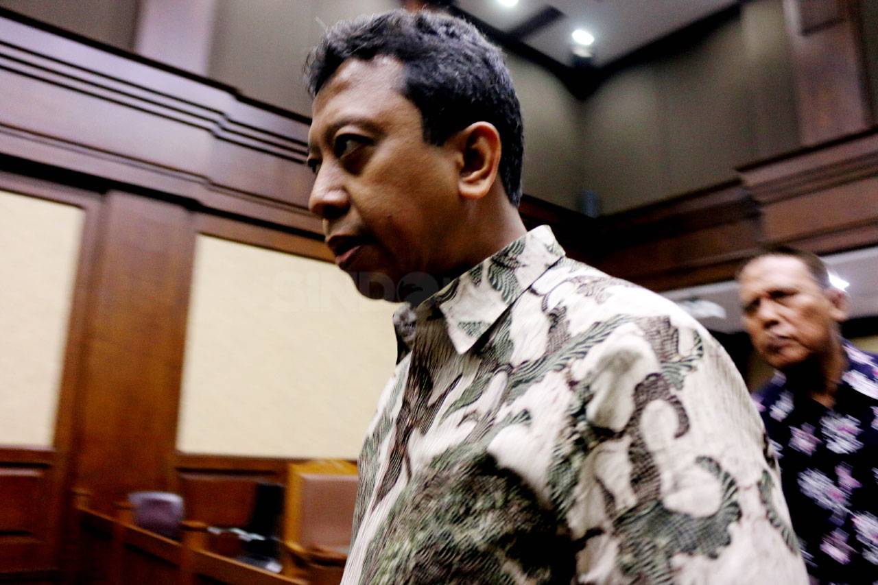 Gubernur Khofifah Jadi...