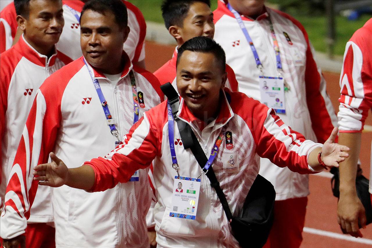 Pesta Kembang Api Meriahkan...