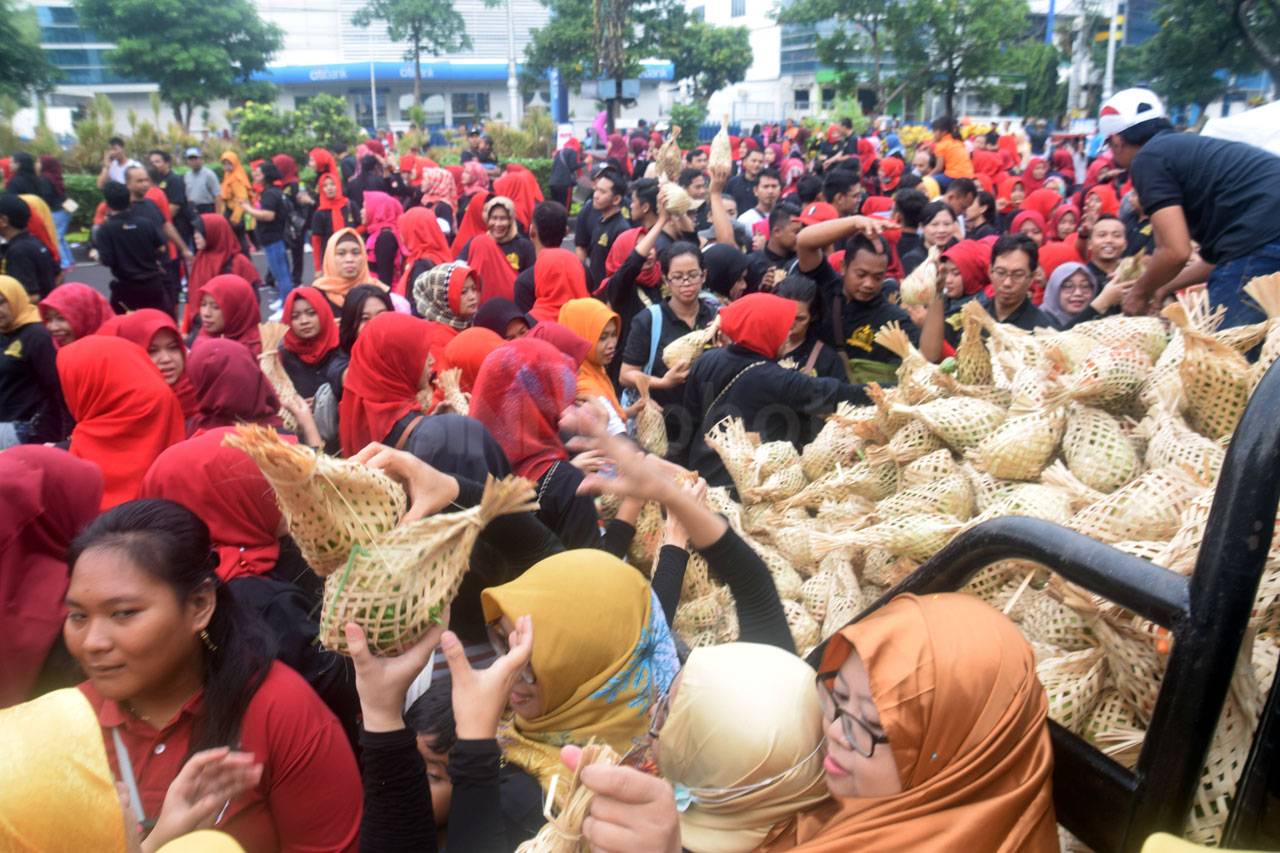 RSUD KRMT Wongsonegoro...