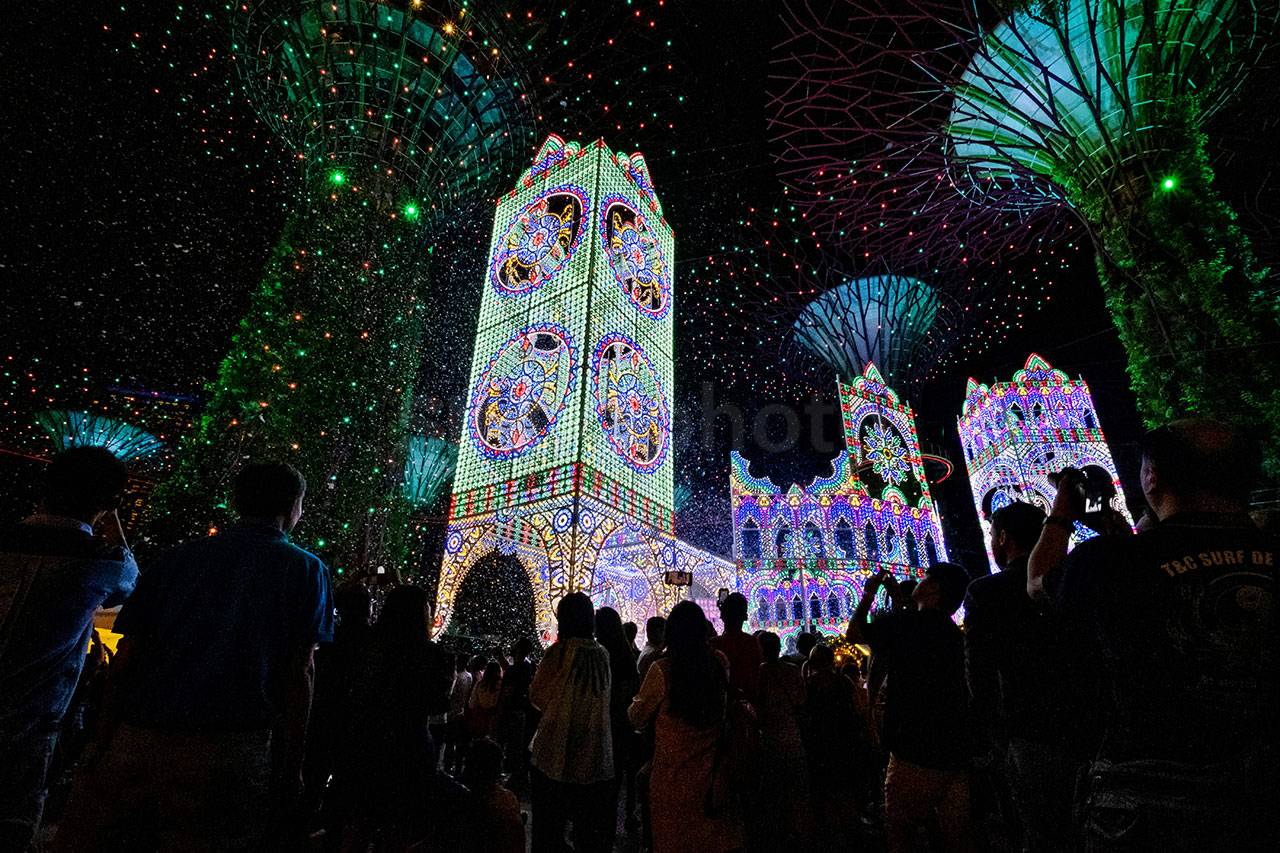 Dekorasi Natal Bernuansa...