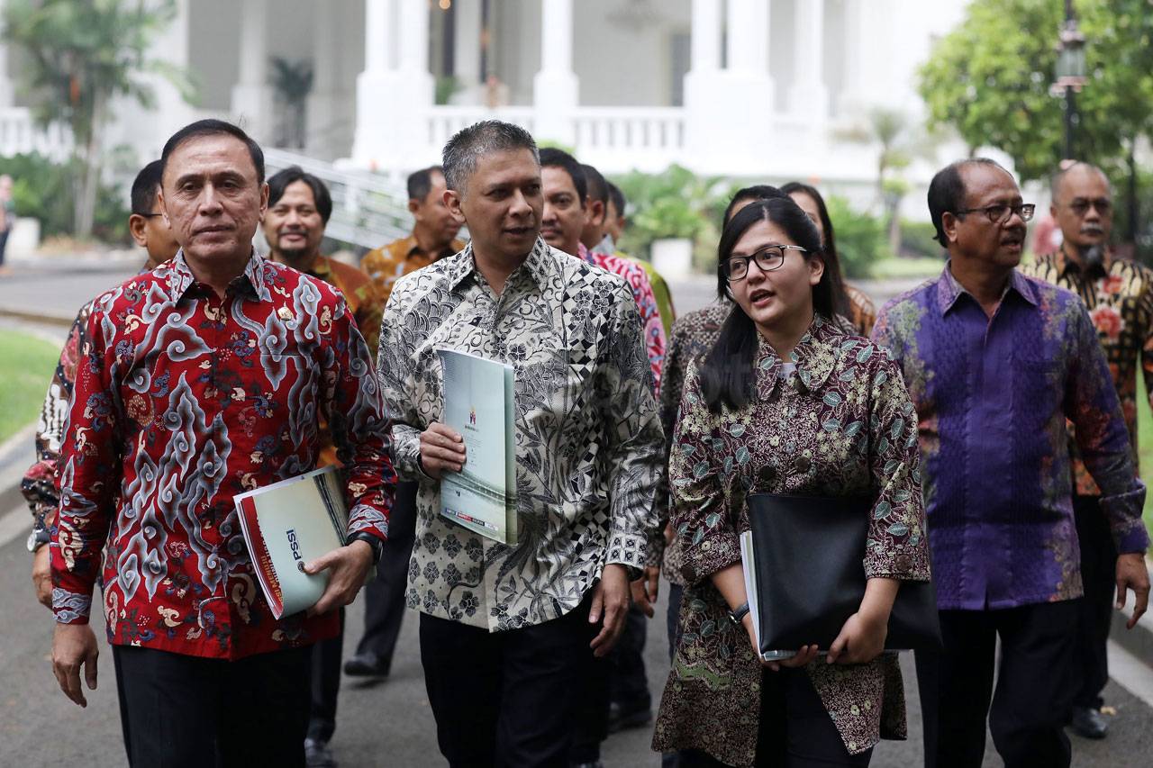 Presiden Jokowi Terima...