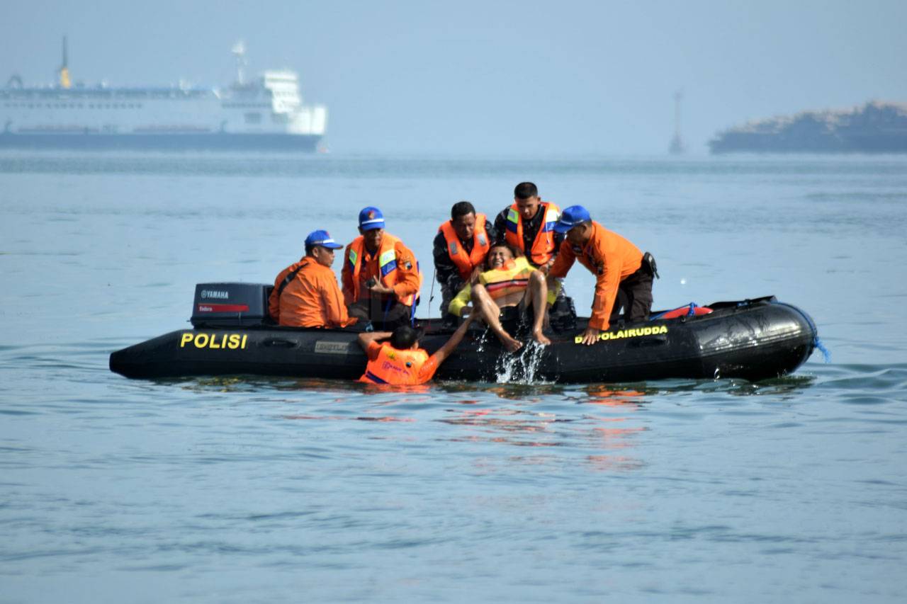 Lanal dan Unsur Maritim...